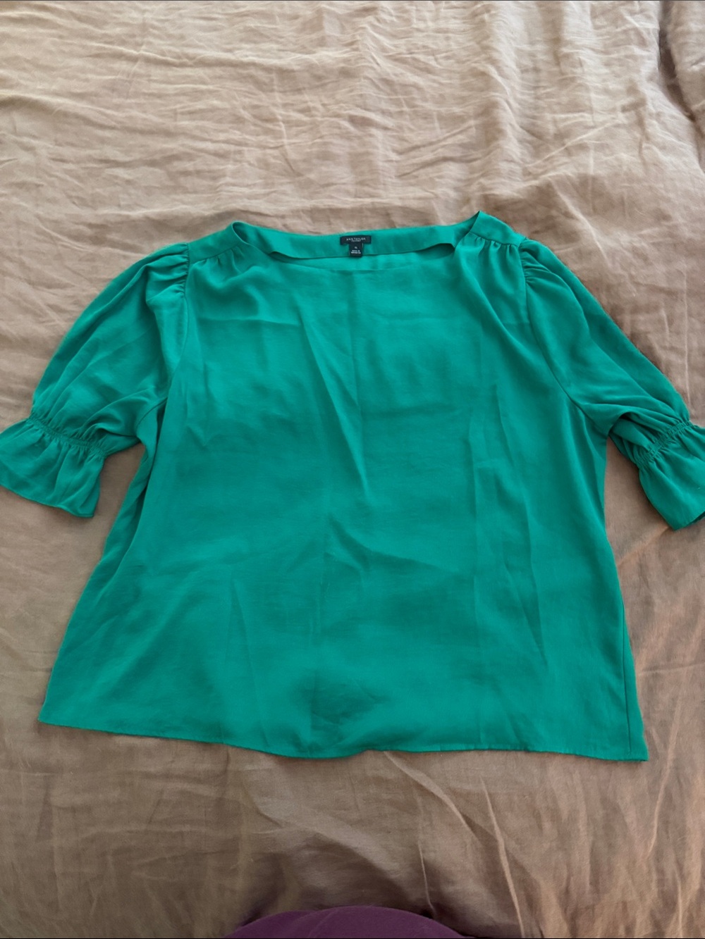 Ann Taylor Green Puff Sleeve Blouse